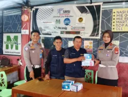 Peduli Kesehatan di Tengah Kabut Asap, Polresta Bukittinggi Salurkan Masker ke SMSI