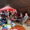 Dapur Umum Peduli Bencana Layani Warga dan Relawan Banjir Bandang Arosuka