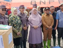 Ketua IAD Sumbar Turun Langsung, Salurkan Bantuan untuk Korban Galodo Kabupaten Solok