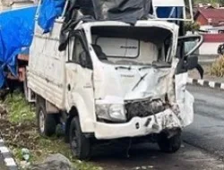 Diduga Rem Bermasalah, Isuzu Traga Tabrak Beruntun Tujuh Kendaraan di Panyalaian